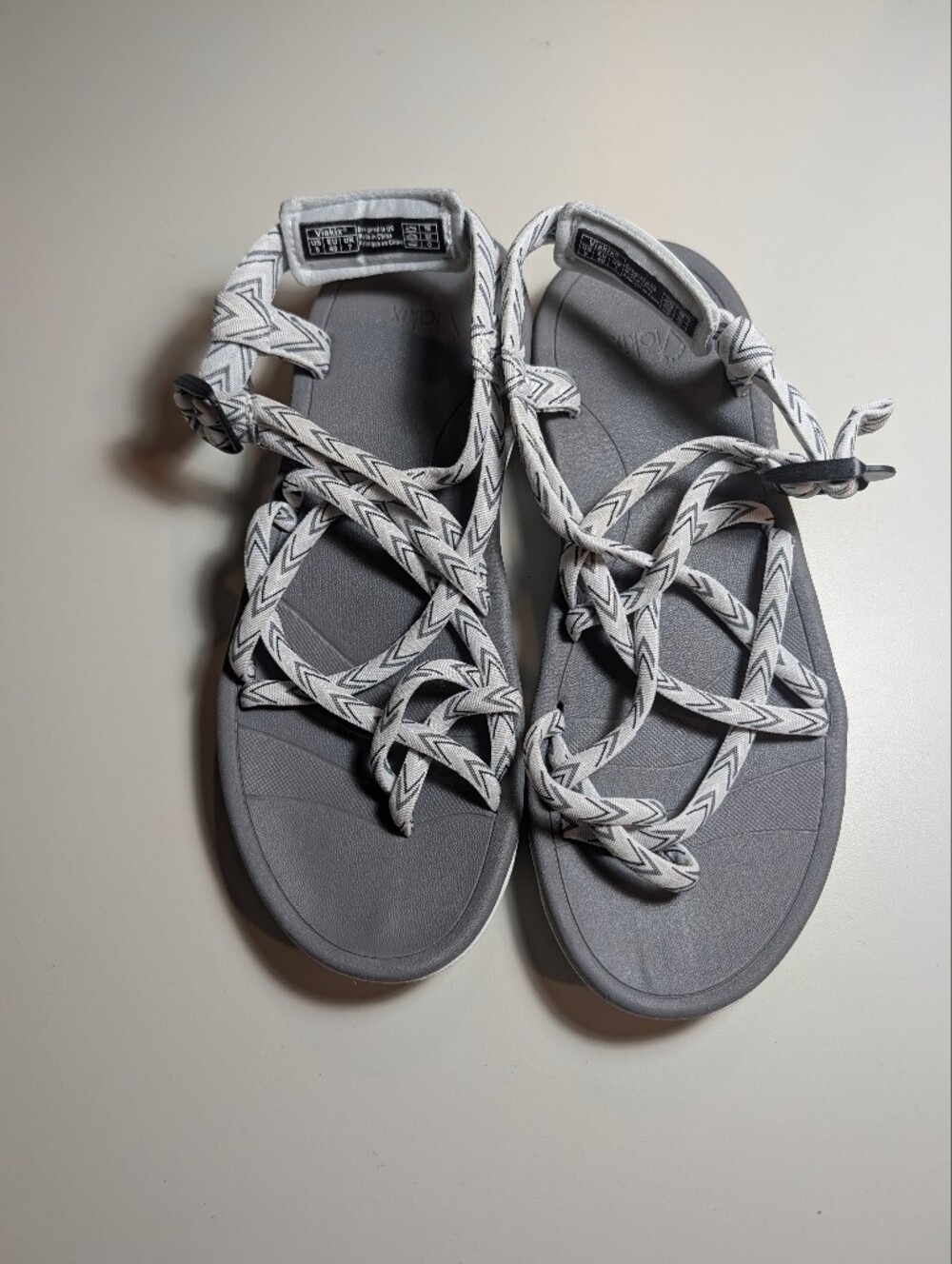 Viakix Women's Size 9 Grey Strappy Outdoor Rope Sandals